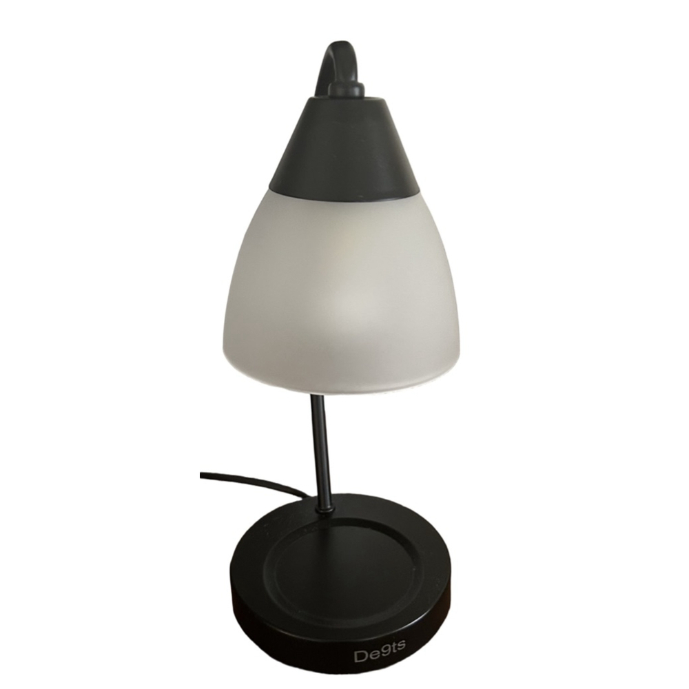 Candle Warmer Lamp 
Black & white